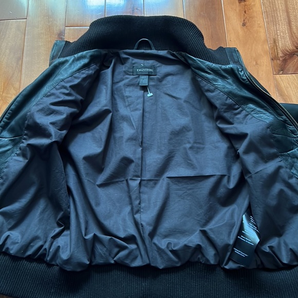 Danier vintage genuine leather jacket - Picture 3 of 4